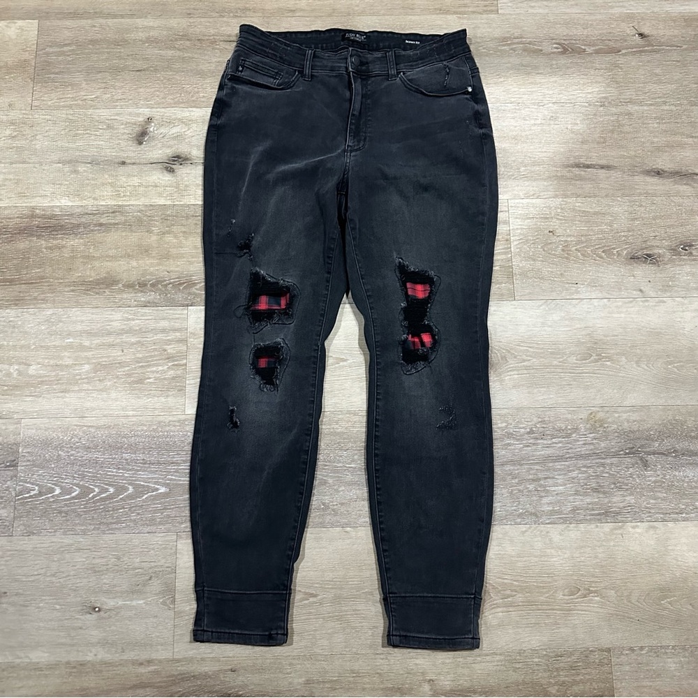 Judy Blue size 14W buffalo plaid jeans